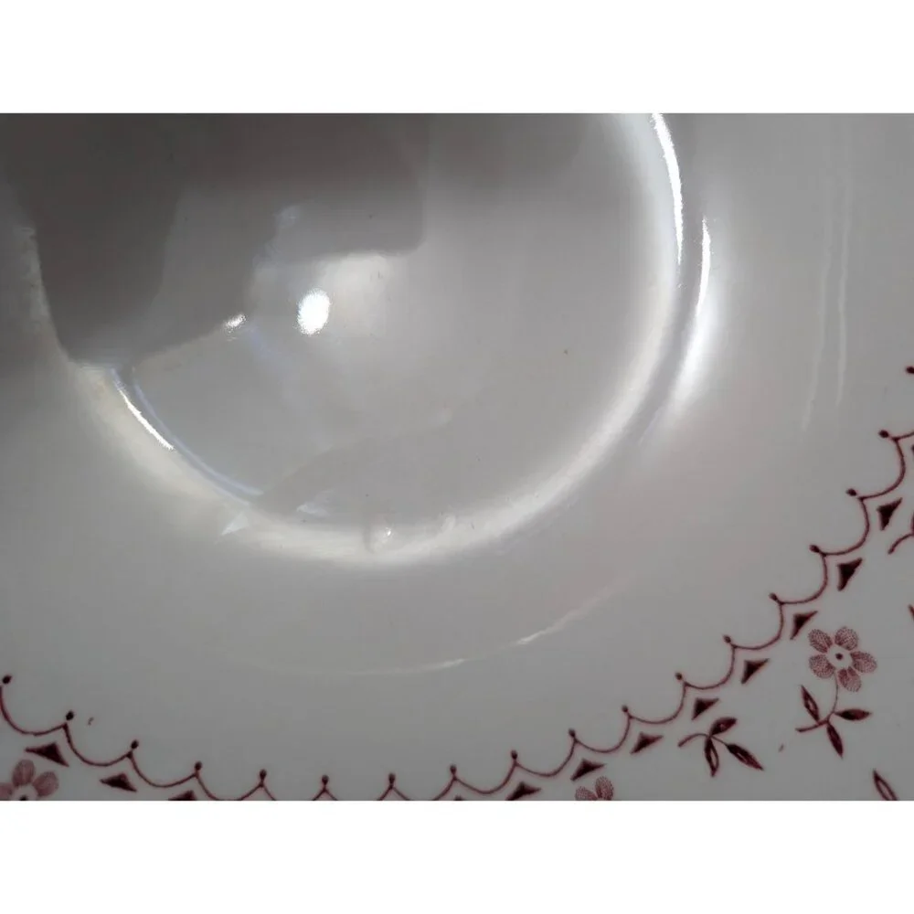 Meakin JEG Cornflower bowl pink flowers scalloped English Staffordshire 8 1/2 in